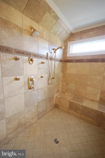 16544 Goldencrest Cir, Purcellville, VA 20132 - photo 4