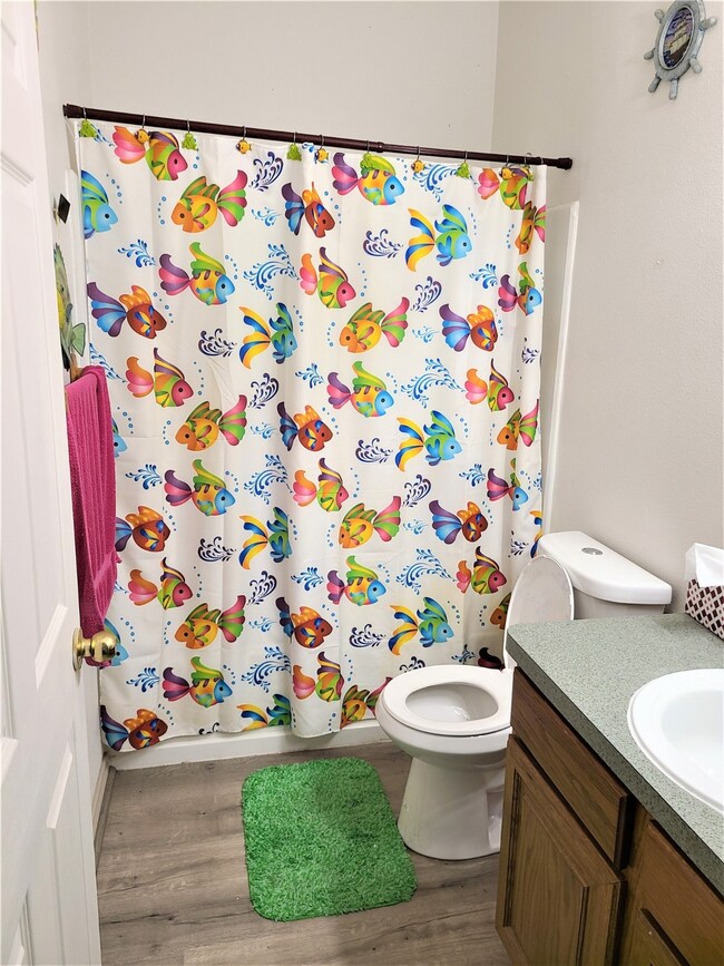 2020 Nancy Ave, Bay City, TX 77414 - photo 4