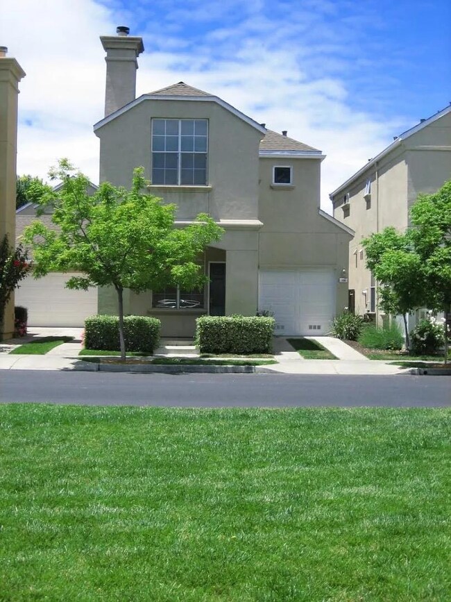 106 Concord Cir, Mountain View, CA 94040 - photo 5