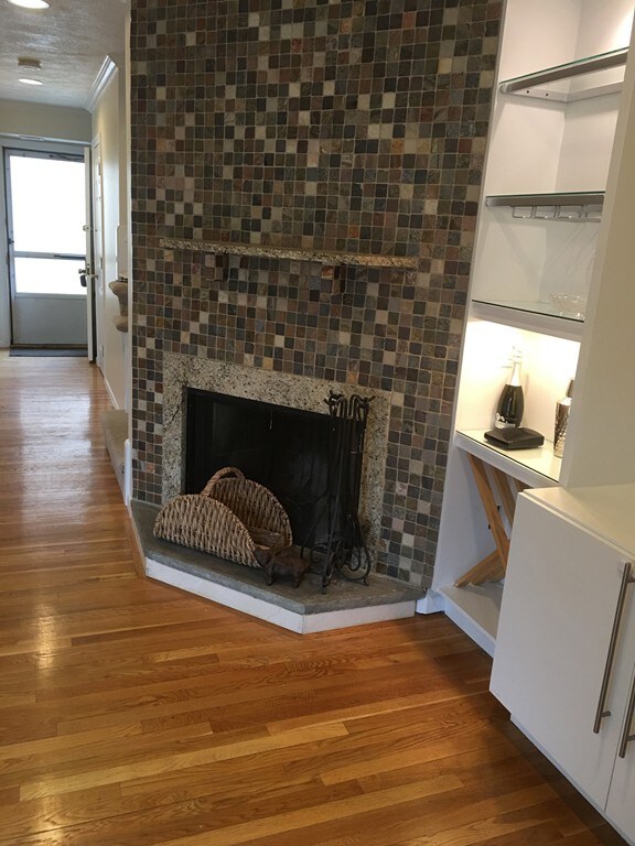 23 Williams St unit 23, Brookline, MA 02446 - photo 5