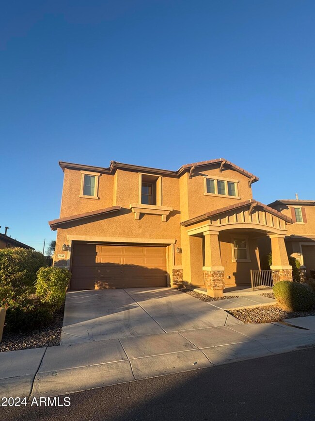 7948 E Butte St, Mesa, AZ 85207 - photo 2