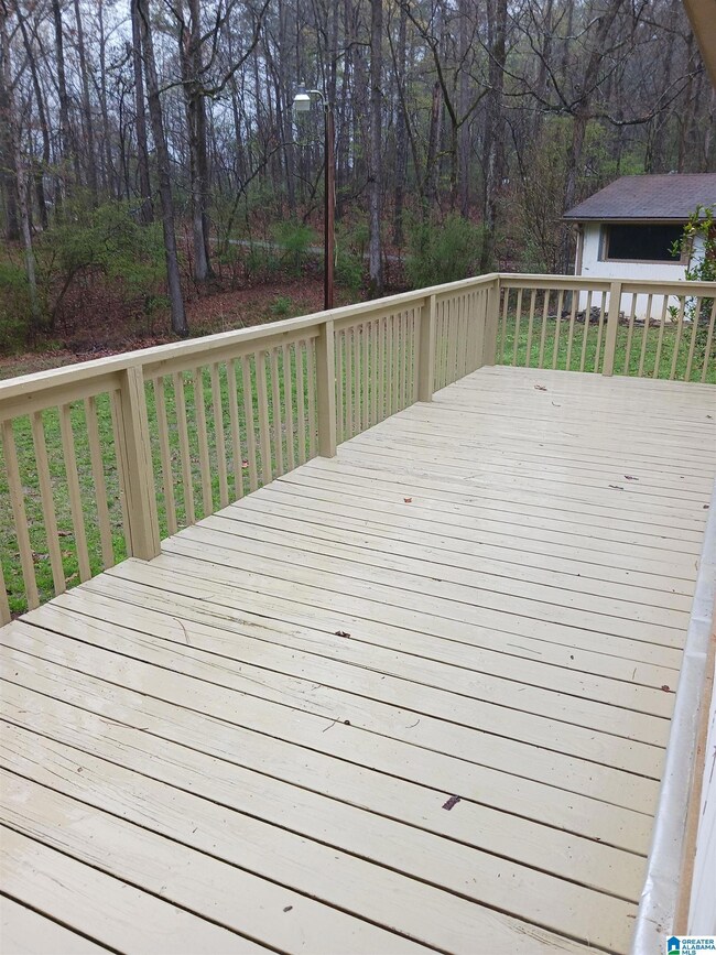 8952 Pear St, Leeds, AL 35094 - photo 4