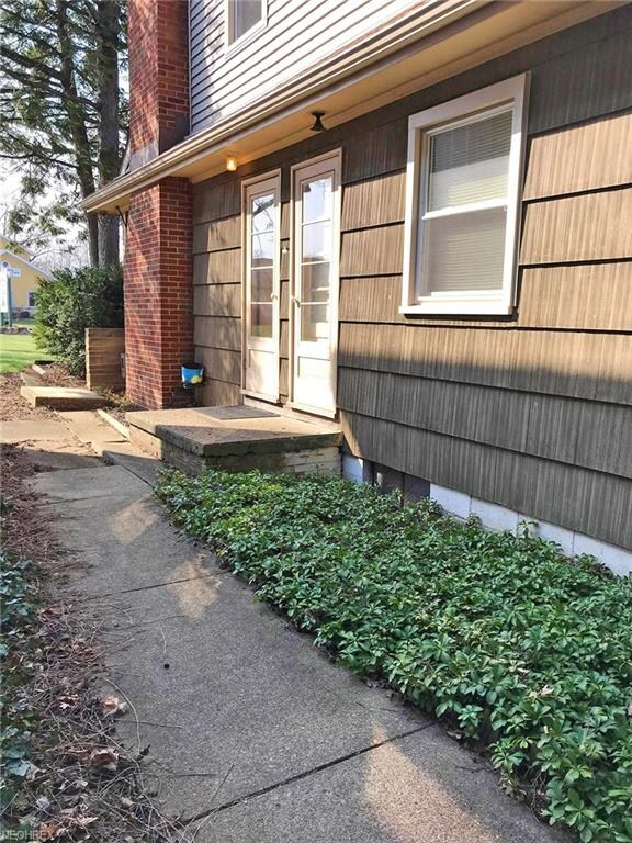Upstairs Unit Entrance