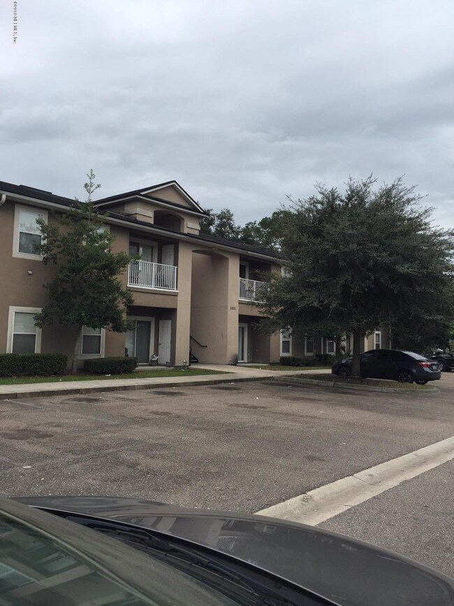 5201 Playpen Dr unit 88, Jacksonville, FL 32210 - photo 2