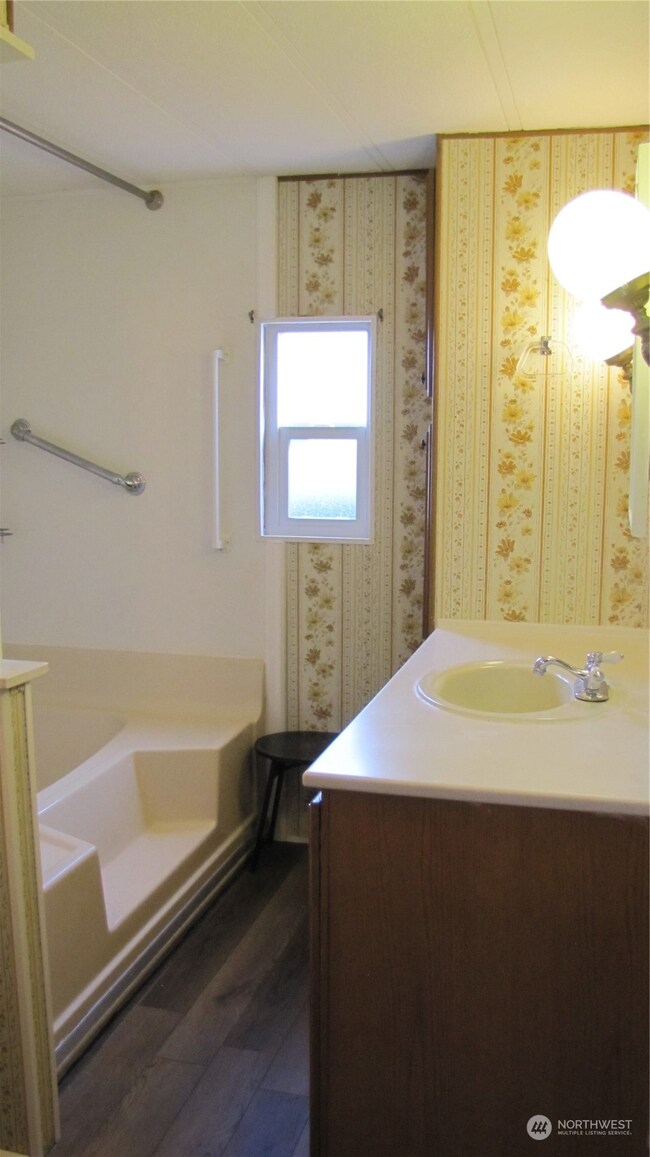 512 SW Berry Lake Rd unit 10, Port Orchard, WA 98367 - photo 6