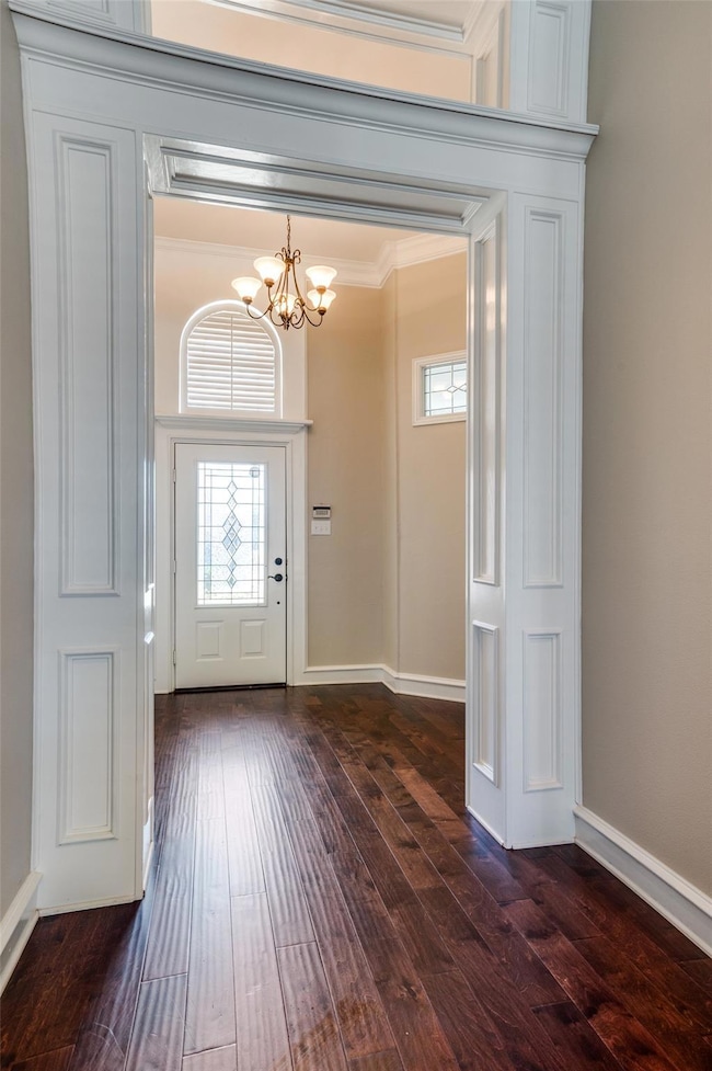 Entrance foyer featuring a healthy amount of sunli
