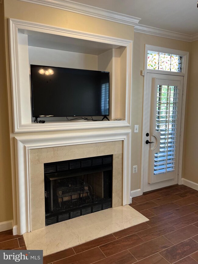 2310 14th St N unit 108, Arlington, VA 22201 - photo 3