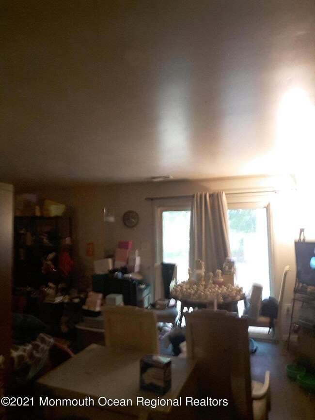 19 S Indian Valley Ct, Little Egg Harbor Township, NJ 08087 - photo 7