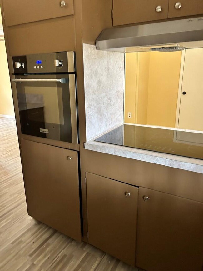 525 3rd St, Magnolia, MS 39652 - photo 4