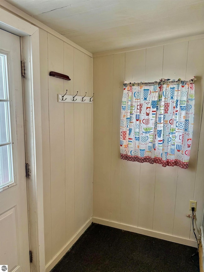 1028 Euclid Ave, Alma, MI 48801 - photo 6