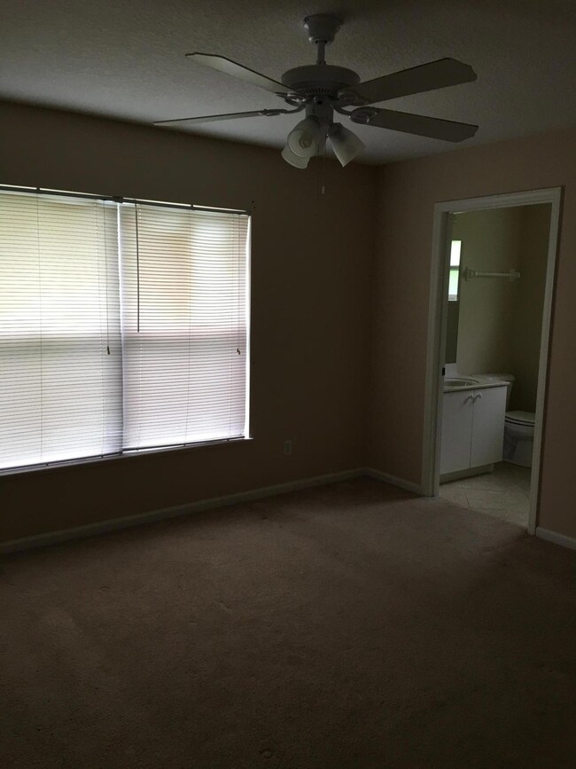 4121 SW Baltic St, Port Saint Lucie, FL 34953 - photo 6