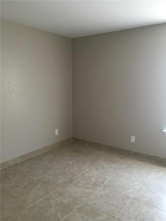 2401 Portland Ave unit A, El Paso, TX 79930 - photo 7