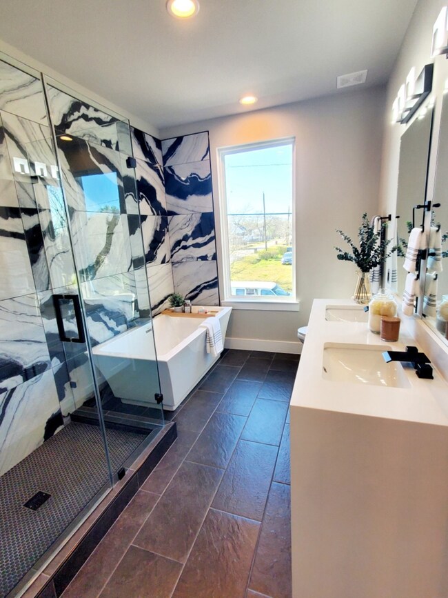 2700 Ferguson Way, Houston, TX 77088 - photo 7