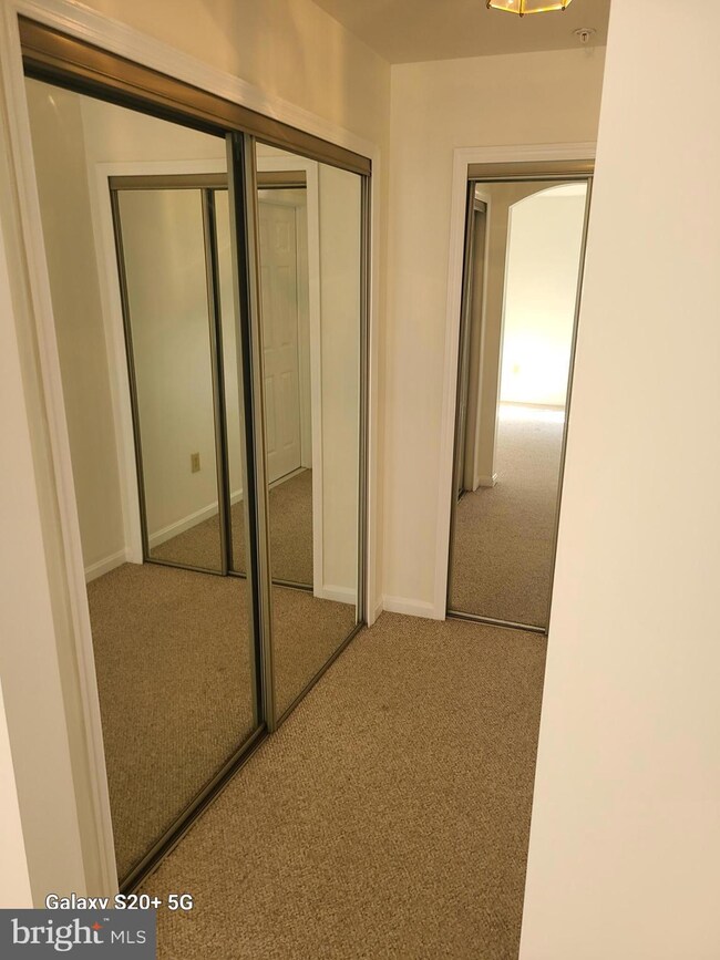 121 Timberbrook Ln unit 204, Gaithersburg, MD 20878 - photo 7