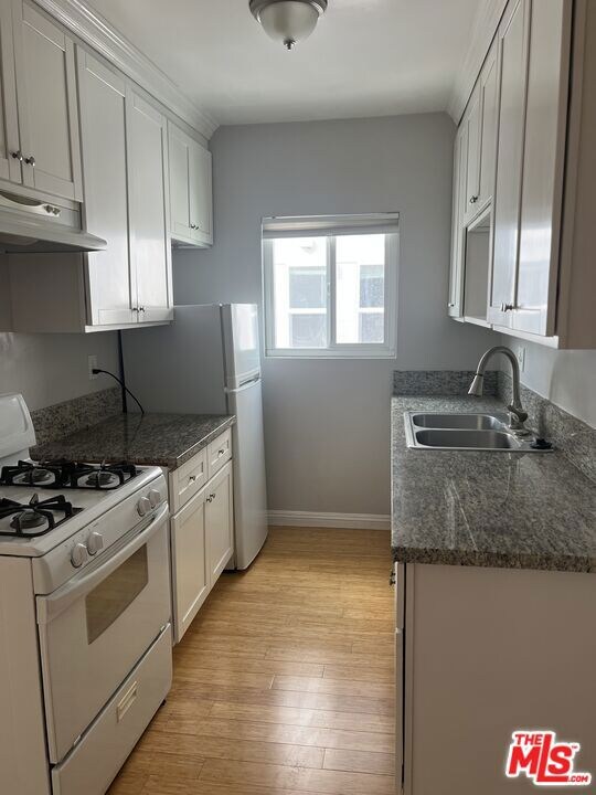 233 N Park View St unit 3, Los Angeles, CA 90026 - photo 2