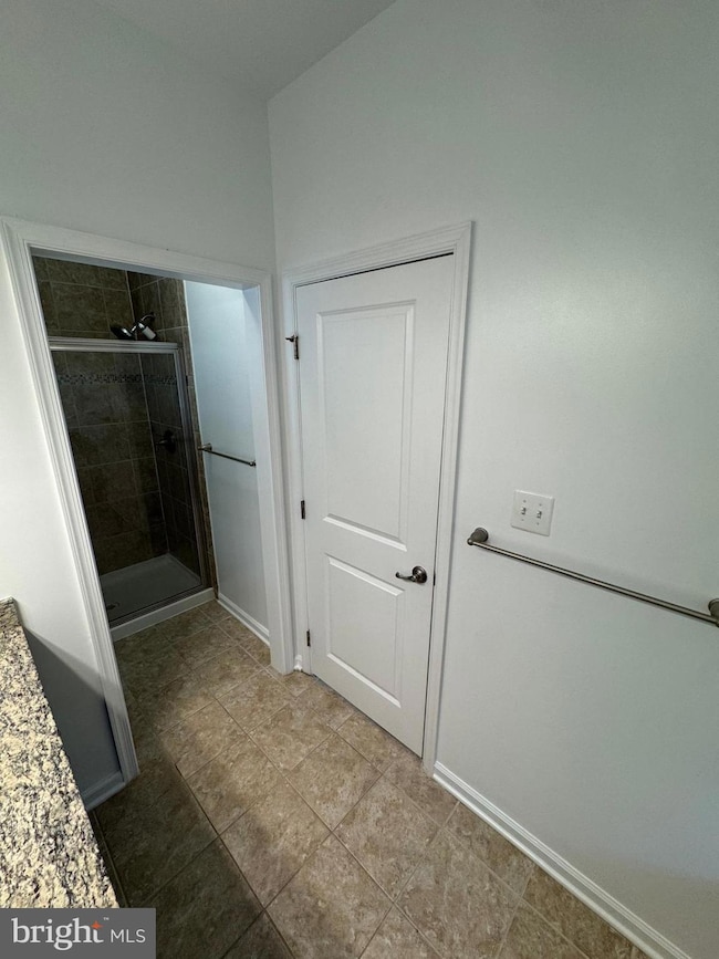 19501 Vaughn Landing Dr, Germantown, MD 20874 - photo 7