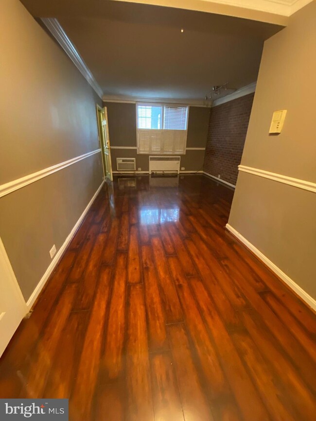 230 230 N Thomas St unit 230-1, Arlington, VA 22203 - photo 3