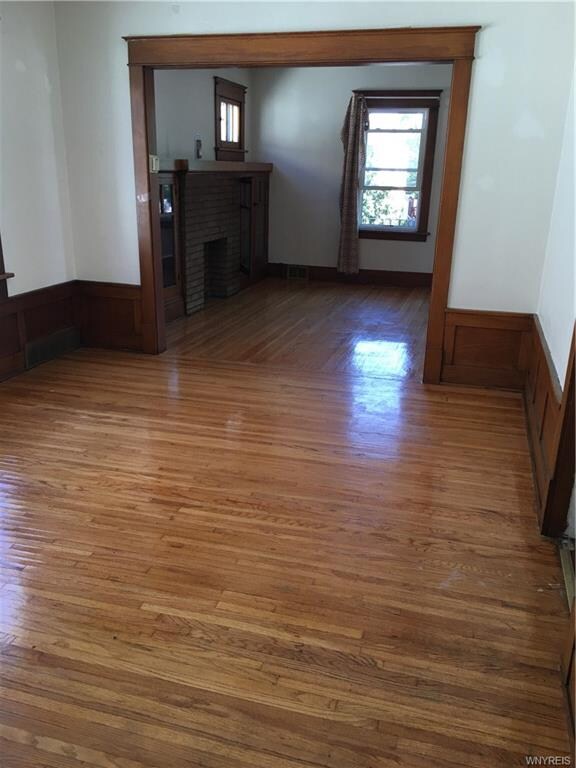 Formal Dining Room / Living Room