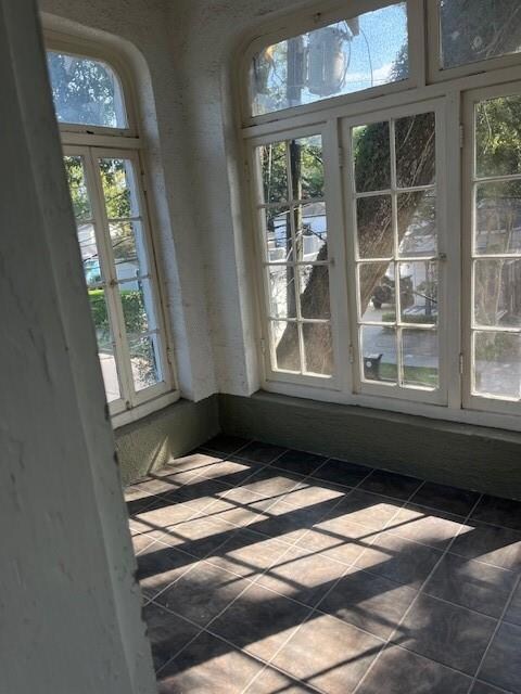 7817 Maple St unit upper, New Orleans, LA 70118 - photo 4