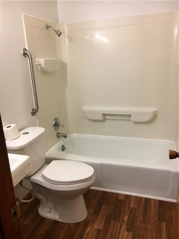 824 N Independence St, Tipton, IN 46072 - photo 6