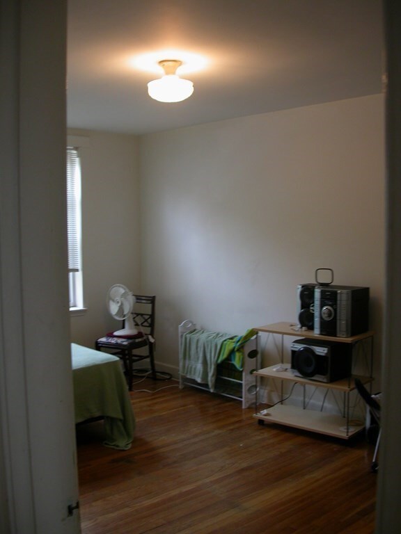 60 Sutherland Rd unit 5, Brighton, MA 02135 - photo 3