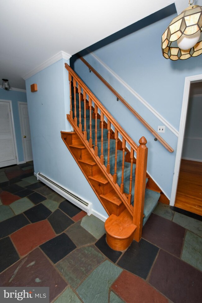 1363 Strathmann Dr, Southampton, PA 18966 - photo 7