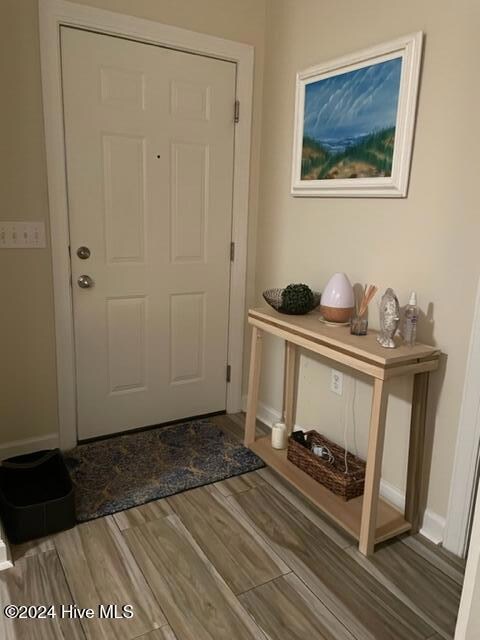 2807 Bloomfield Entry