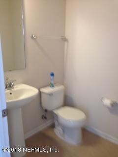 8866 Inlet Bluff Dr, Jacksonville, FL 32216 - photo 6