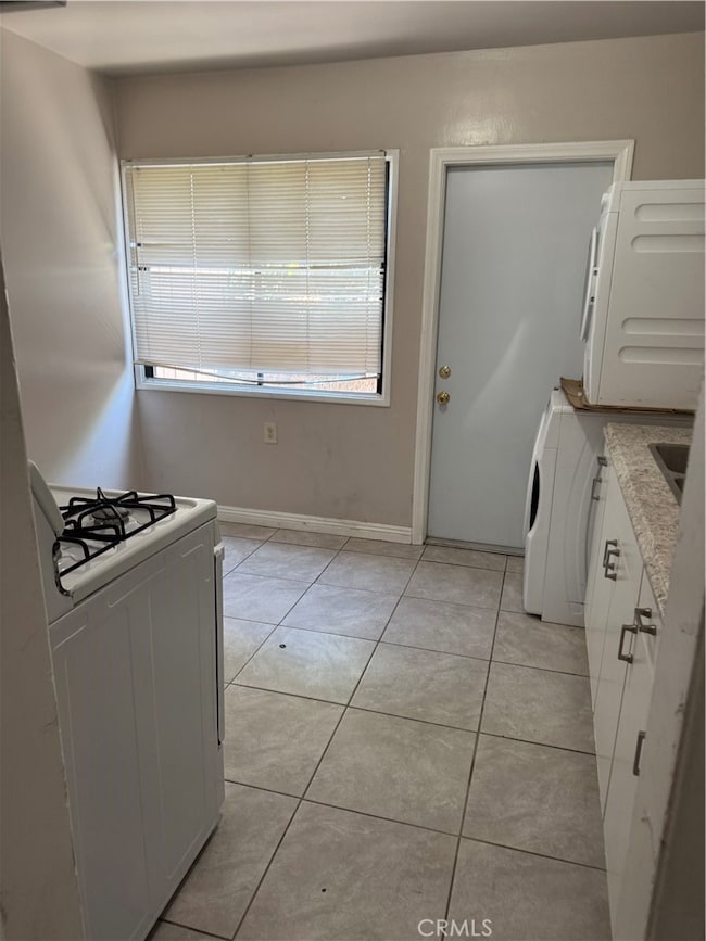 4611 W 152nd St unit 1/2, Lawndale, CA 90260 - photo 3