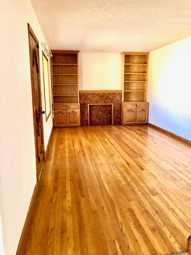 3704 Jefferson Ave, El Paso, TX 79930 - photo 3