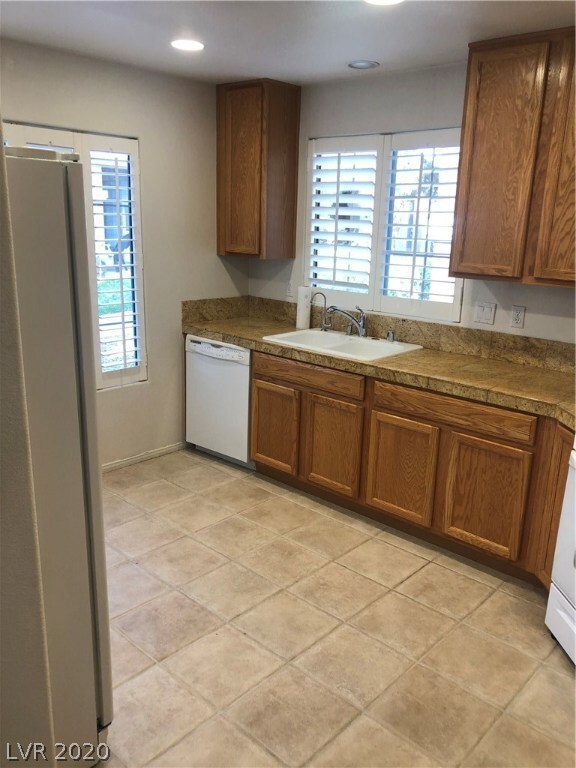 7250 Diamond Canyon Ln unit 101, Las Vegas, NV 89149 - photo 7