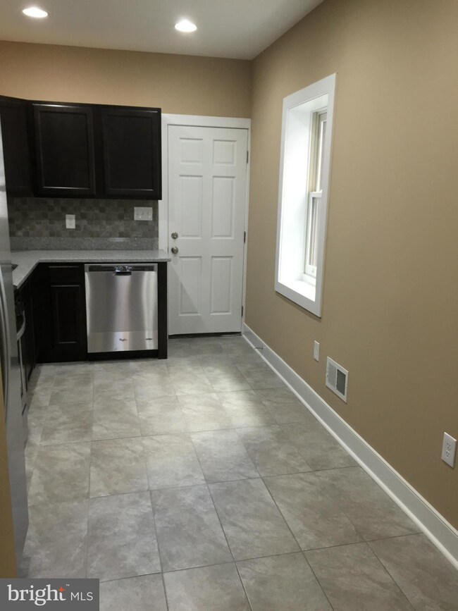434 E Lanvale St, Baltimore, MD 21202 - photo 7