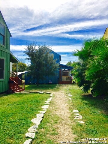 418 Clay St unit 601, San Antonio, TX 78204 - photo 3