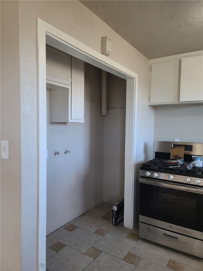 1014 E Navajo St, Barstow, CA 92311 - photo 3