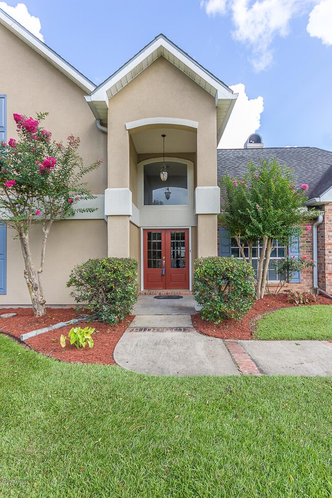 222 Revere - Vacant-9347