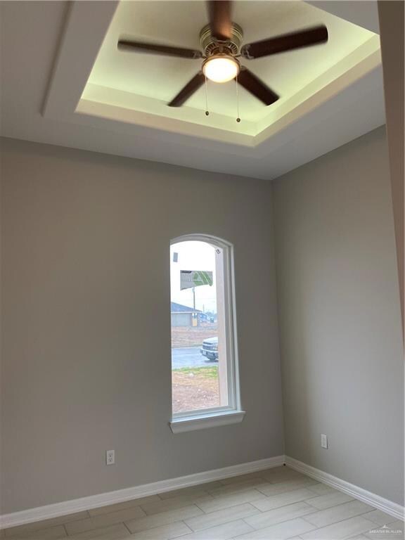 140 Spanish Oak Dr, Alamo, TX 78516 - photo 7