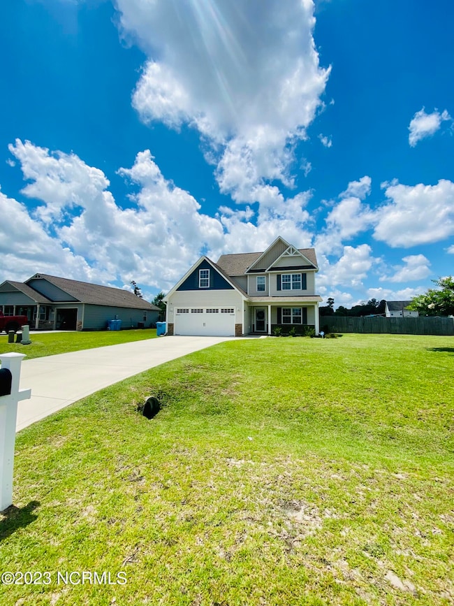 405 Duncan Dr S, Richlands, NC 28574 - photo 2