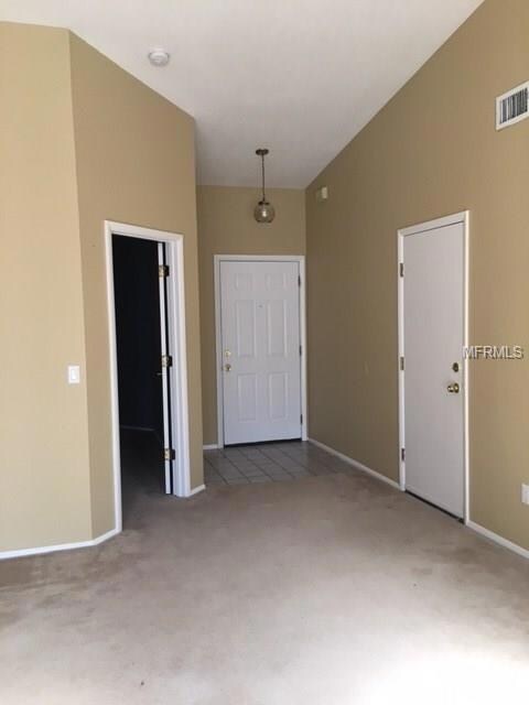 8150 Lesia Cir, Orlando, FL 32835 - photo 2