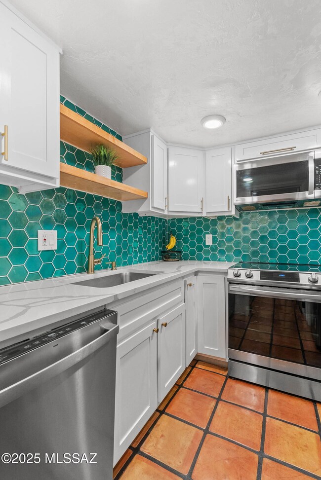 2779 W Anklam Rd-1-9