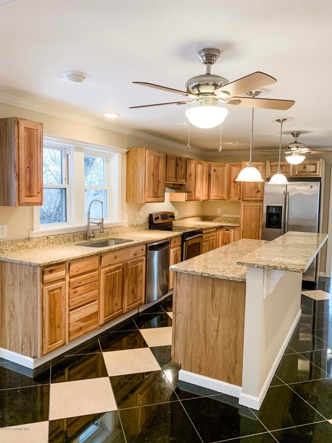 103 Mountain Rd, Sugarloaf, PA 18249 - photo 6