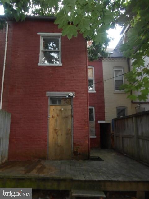 511 Laurel St, Lancaster, PA 17603 - photo 2
