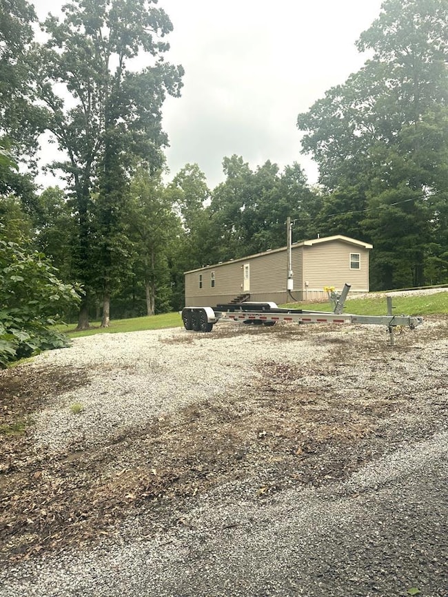 68 Hackberry Ln, Buchanan, TN 38222 - photo 3