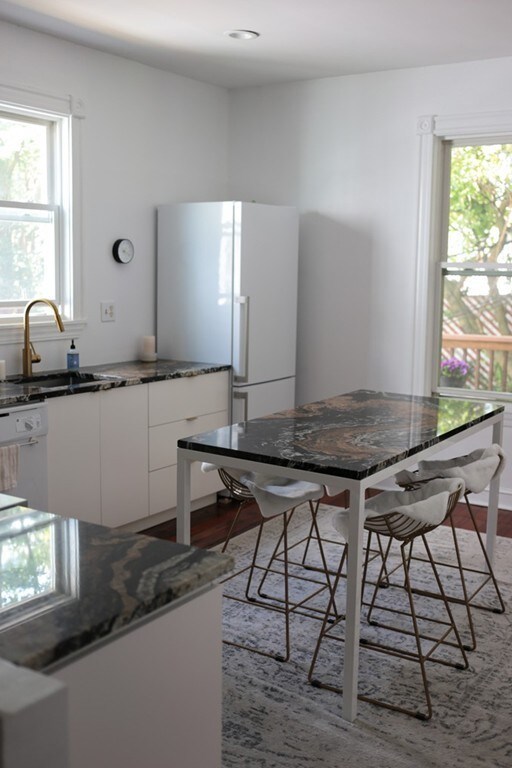 172 Hyde Park Ave unit 2, Jamaica Plain, MA 02130 - photo 3