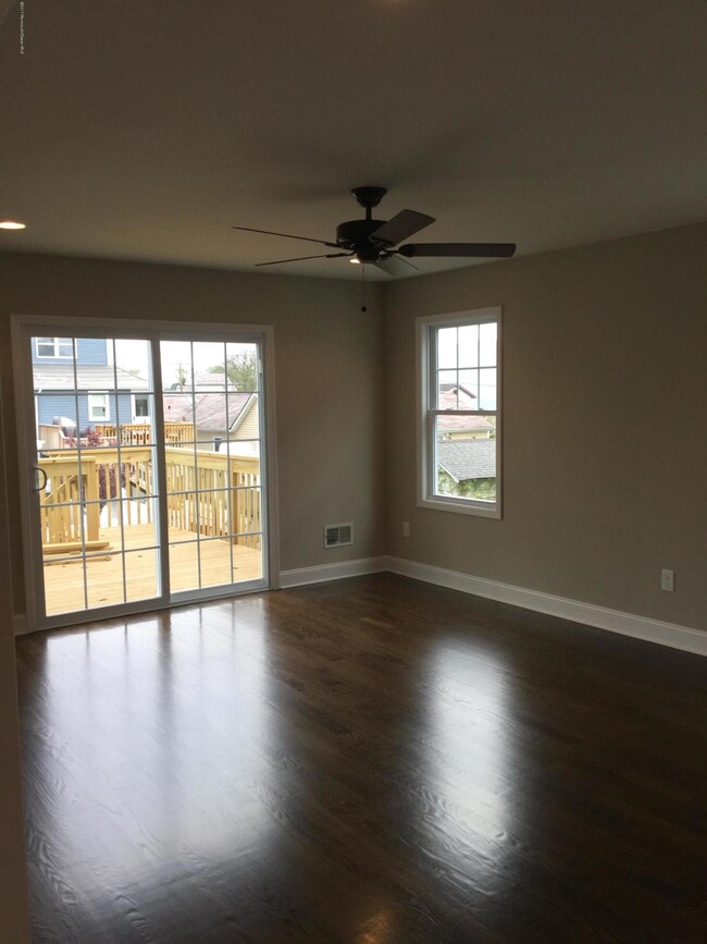 Liv/Family Room