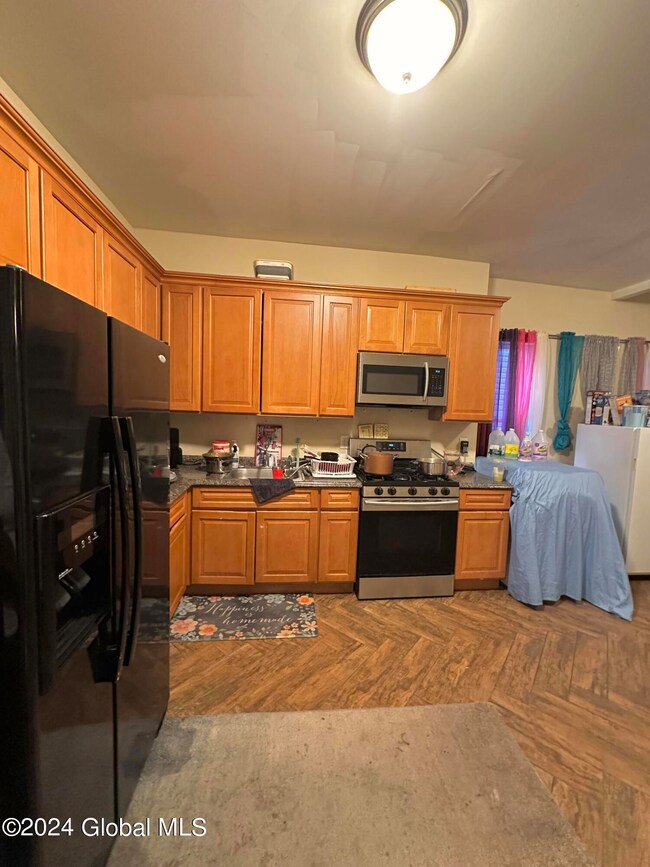 141 6th Ave, Troy, NY 12180 - photo 5