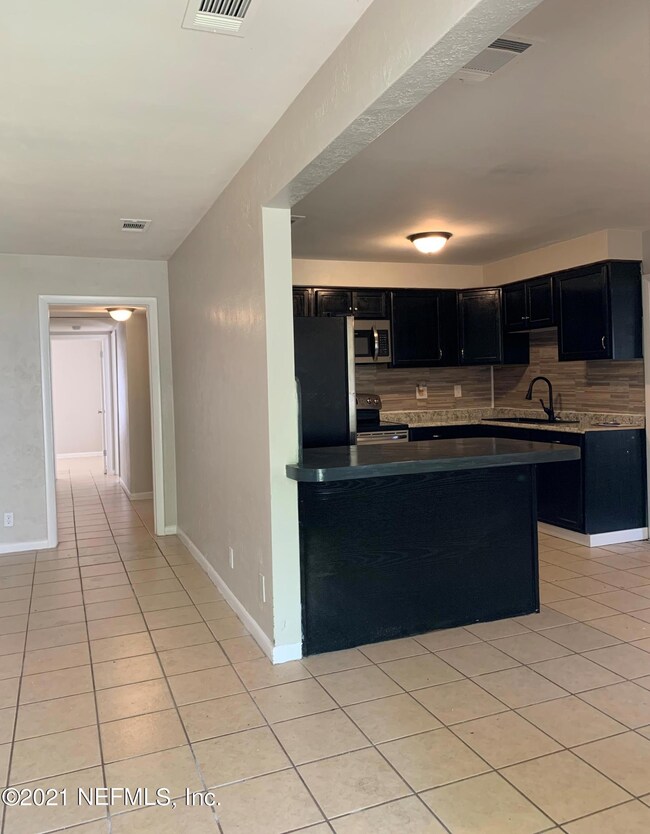 1119 Lake Shore Blvd, Jacksonville, FL 32205 - photo 3