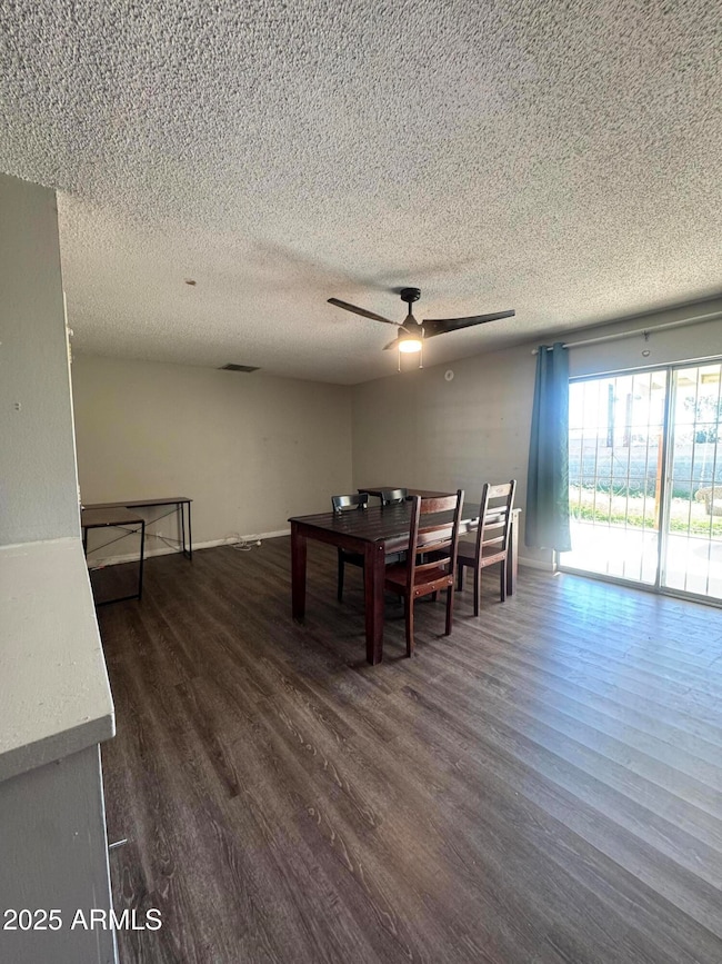 3819 W Golden Ln, Phoenix, AZ 85051 - photo 4