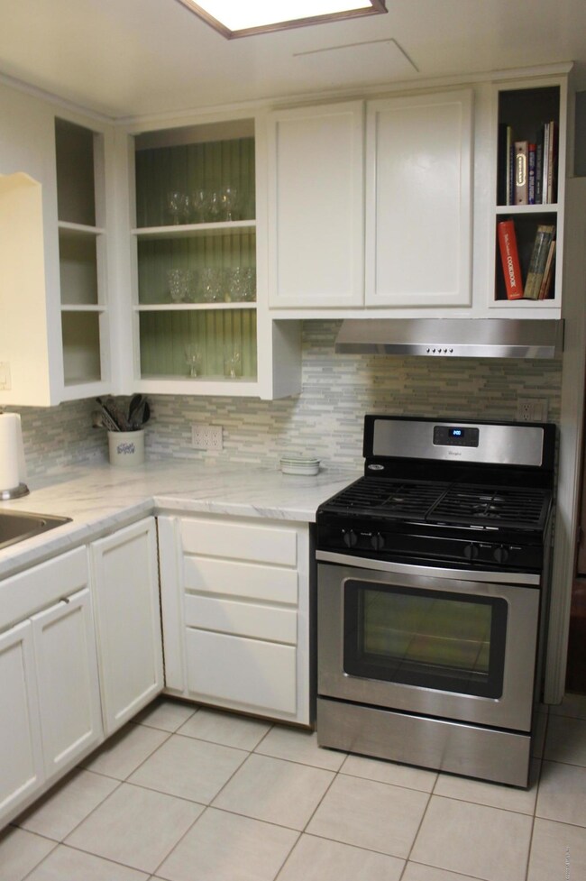 3641 E Ledbury Dr, Jacksonville, FL 32210 - photo 7