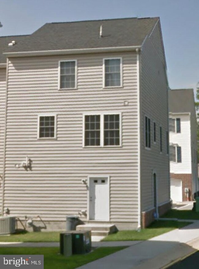 113 Mcmullen Cir, Wilmington, DE 19802 - photo 6