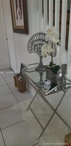 unlisted-address, Miami, FL 33193 - photo 3